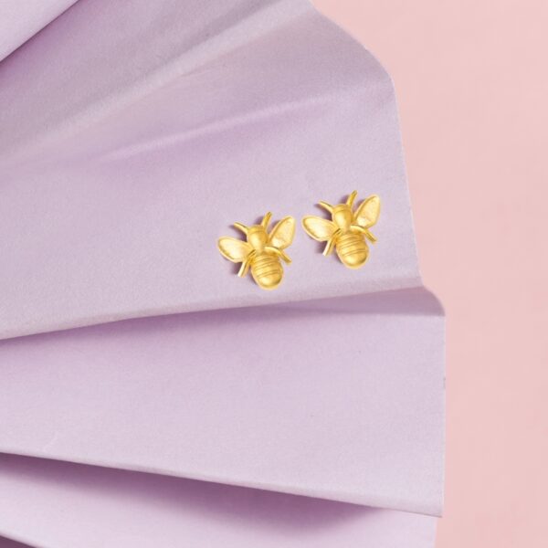 9K Gold Whispers of Honey Bee – Earring with Matte Finish Creative