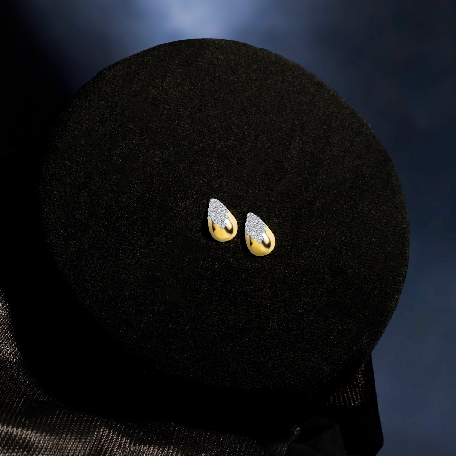 9K Gold Nova Teardrop Earring Creative