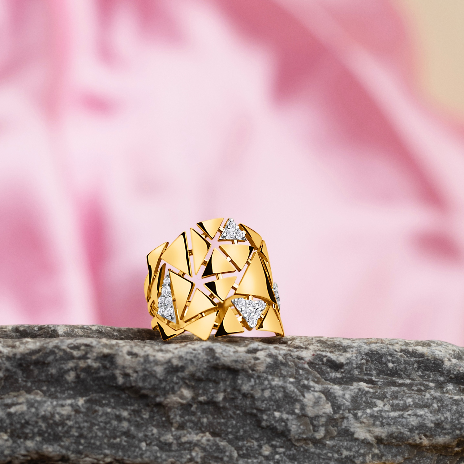 9K Gold Prismé Ring Creative